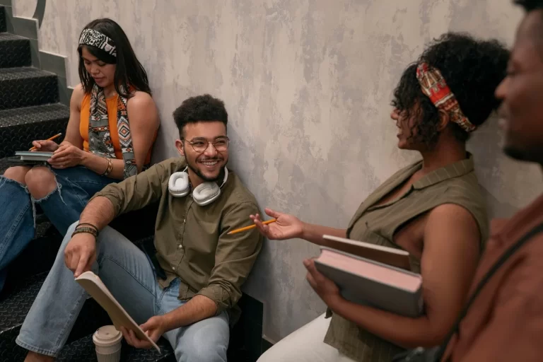 medium-shot-latin-friends-hanging-out_23-2151139483